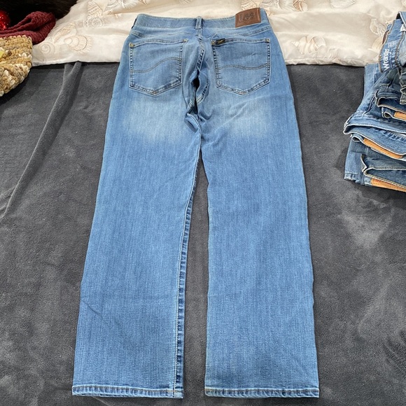 Lee Men’s Extreme Motion Jeans - Picture 3 of 4